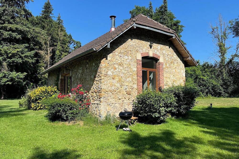 Gîte pour 6 Personnes dans Chambly, Oise
