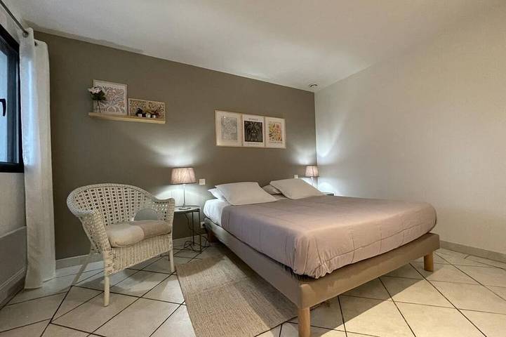 Location de vacances pour 4 personnes, avec jardin à Çaro - 2