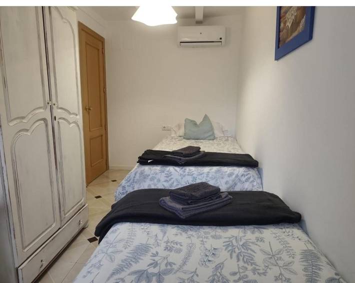 Location de vacances pour 6 personnes, avec vue et terrasse à La Línea de la Concepción - 4