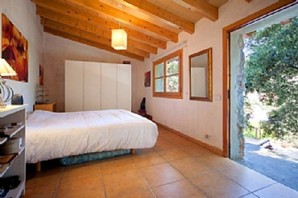 Ca S'Escultor, Fabulous Rustic Villa With Unique Views in Valldemossa, West Majorca