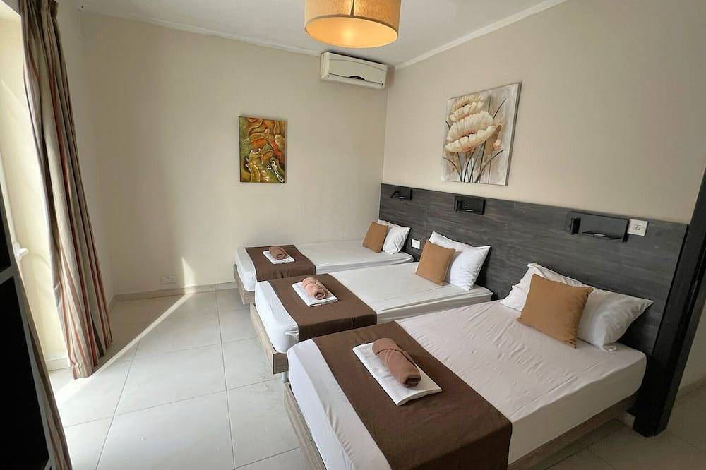 Holiday 5 Villa quarto em Malta perto de St. Julians e Parque Aquatico in Swieqi, Ilha de Malta