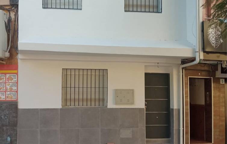 Apartamento de vacaciones para 4 personas, con terraza, Se admiten mascotas en Málaga