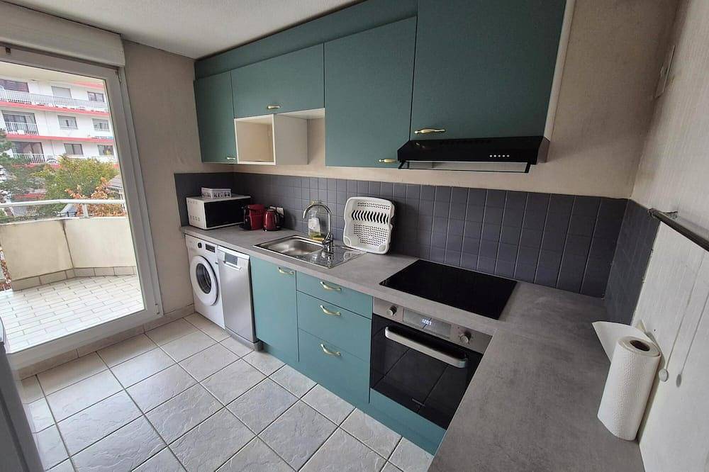 Entire apartment, 3P Calme Avec Parking Proche Centre Ville et Gare Tgv in Strasbourg, Strasbourg region