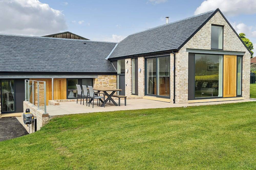 Log Cabin for 6 People in Falkirk, Scotland
