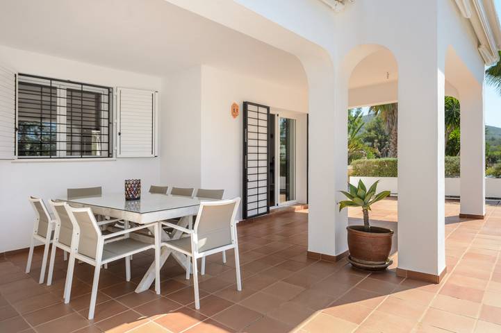 Location de vacances pour 8 personnes, avec jardin à Sant Joan de Labritja - 4