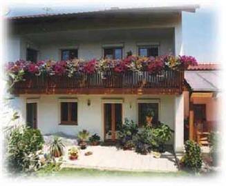 Ferienhaus für 3 Personen, mit Garten in Bad Griesbach