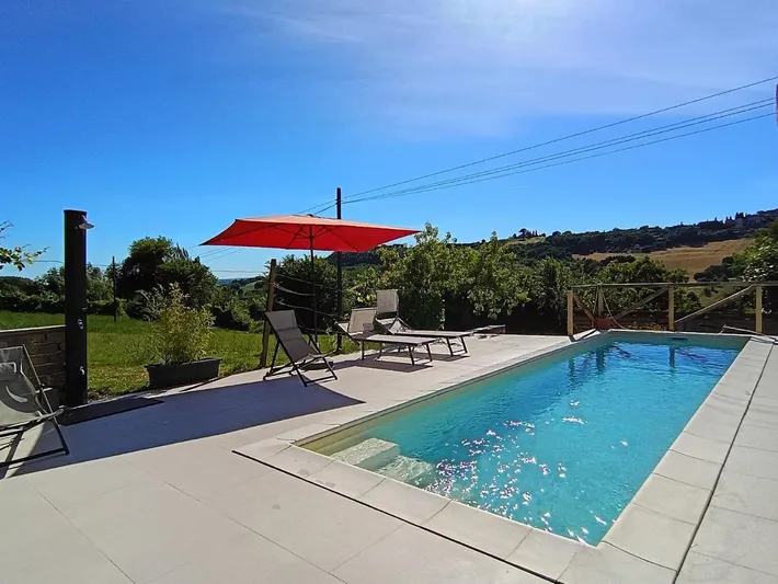 Maison d’hôte pour 2 personnes, avec jardin ainsi que piscine et vue - 1