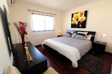 Gîte pour 3 personnes, avec balcon et vue, adapté aux familles à Nouméa