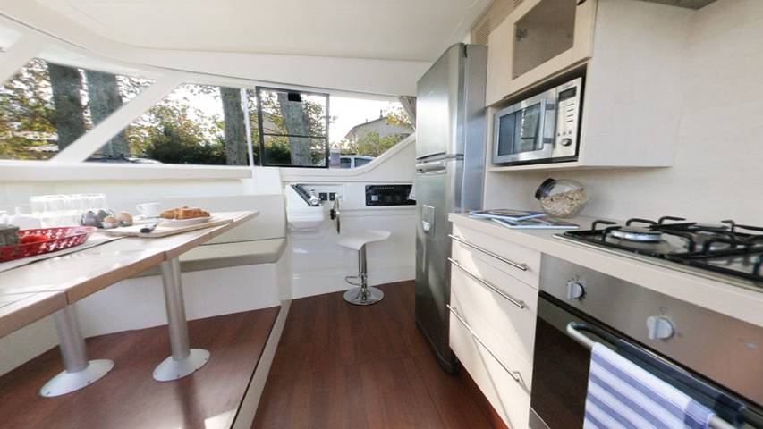 Bateau pour 9 personnes, avec balcon/terrasse et terrasse dans l' Aude - 4