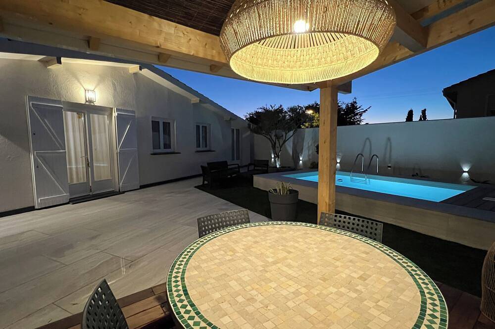 Maison Récente Avec Piscine Privée à 300m de la mer in Lucciana (Corsica), Bastia e dintorni