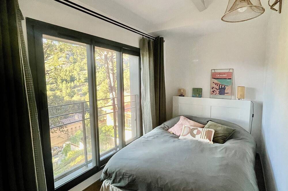 Entire apartment, Gite des figuières 200 metres from the calanque in Ensuès-la-Redonne, Istres region