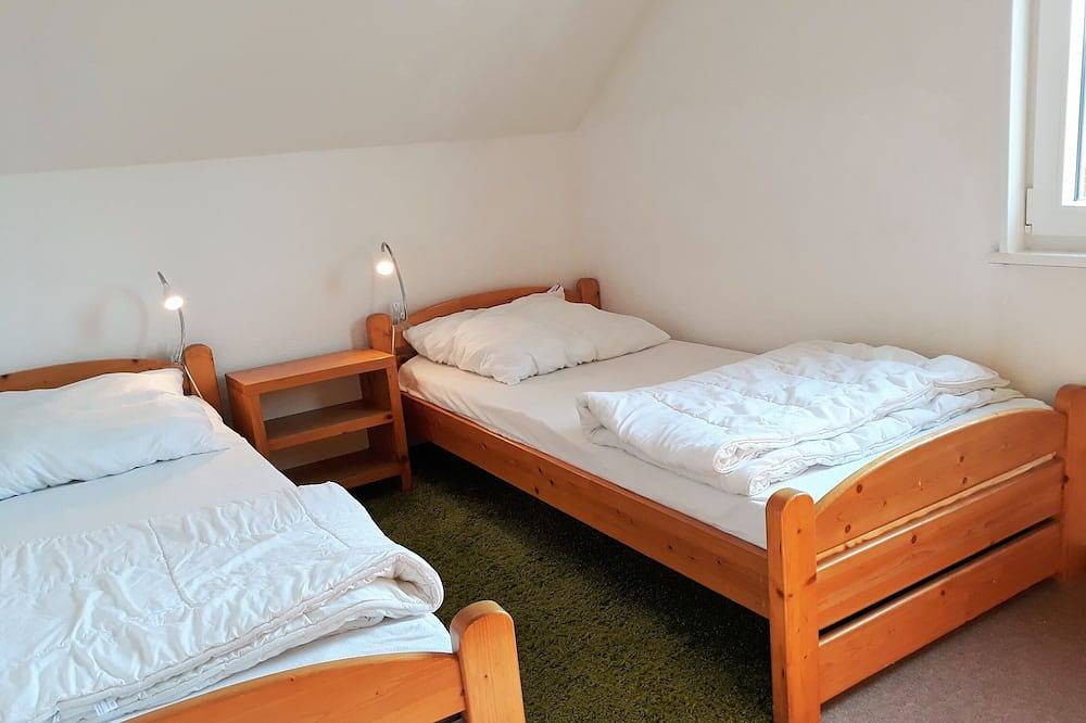 Schweden Ferienhaus,  Dhh, in der Holsteinischen Schweiz, Nähe Ostsee. in Schönwalde am Bungsberg, Ostholstein