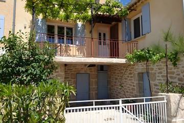Log Cabin for 6 People in Vinsobres, Auvergne-Rhône-Alpes, Photo 4