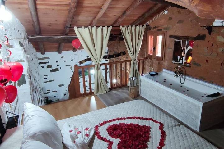 Apartamento para 6 personas, con Balcón y Jacuzzi además de Terraza y Jardín en Pinofranqueado