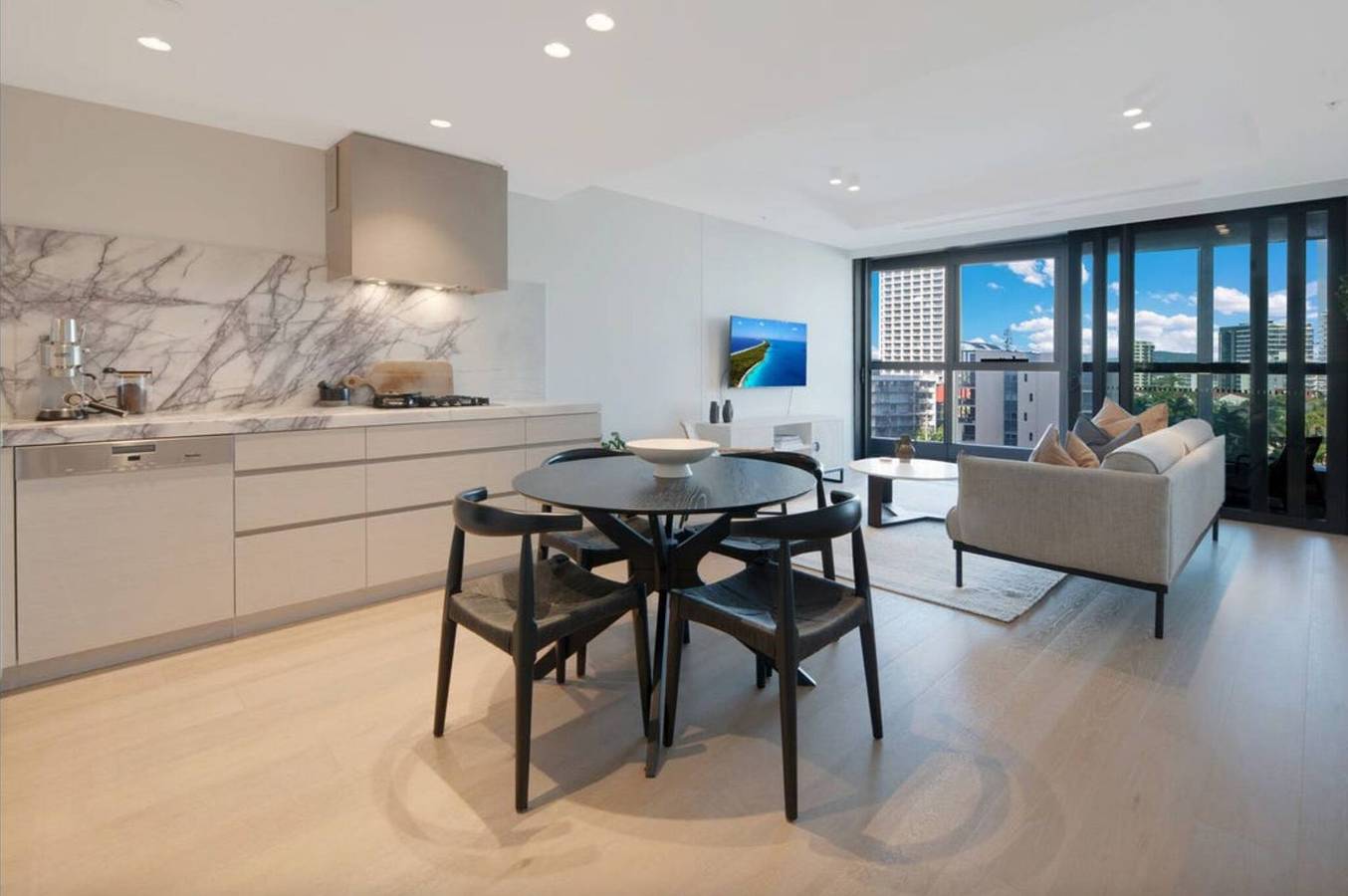 Entire apartment, 2Br at the Jewel by Samah in Surfers Paradise, Queensland