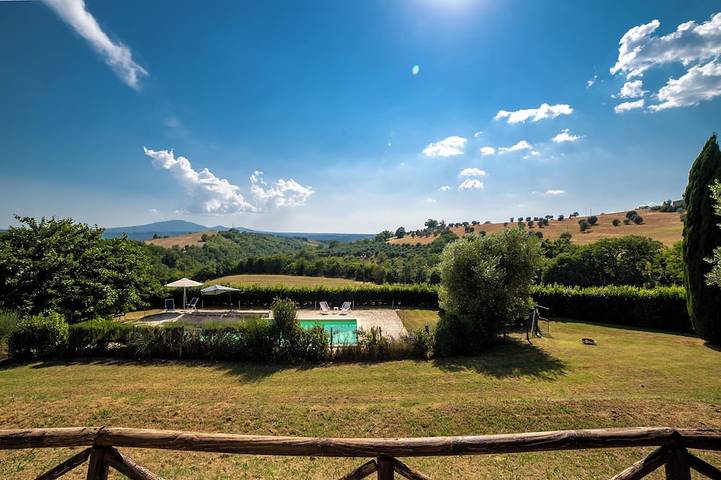 Villa for 15 people, with balcony and garden, with pets - 1