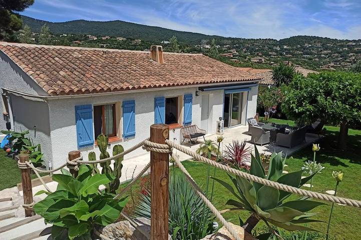 Villa pour 6 personnes, avec jardin et terrasse à Cavalaire-sur-Mer