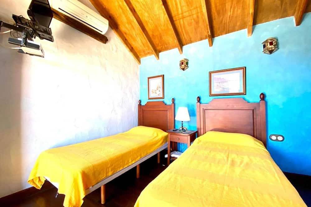 Homerez - Casa en Isora con vista montaña in Isora, Valverde