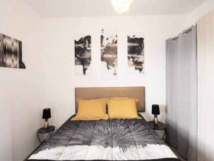 Gîte pour 4 personnes, avec balcon et vue sur le lac, adapté aux familles à Le Bourget-du-Lac - 4