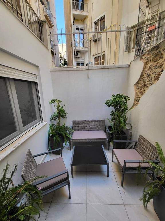 Ganze Wohnung, Modern Kolonaki Apartment in Zentral-Athen, Athen