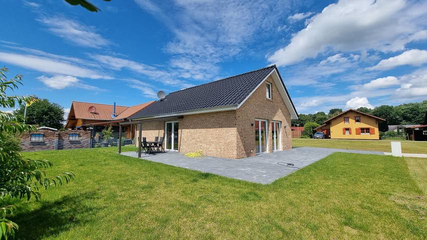 Ferienhaus für 4 Personen, mit Terrasse und Whirlpool sowie Sauna und Garten in Walchum - 2