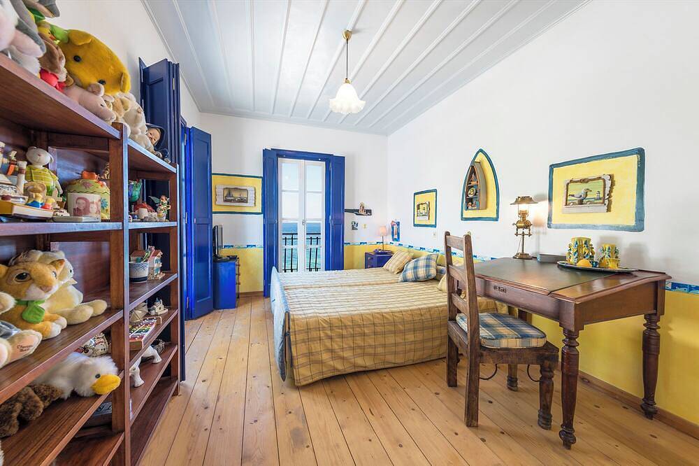 Beachfront Spetses spectacular fully equipped traditional Villa families/groups in Spetses City, Spetses