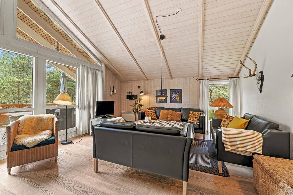 Verträumtes Holzhaus in Vejers – 8 Personen mit Hund in Vejers Strand, Varde
