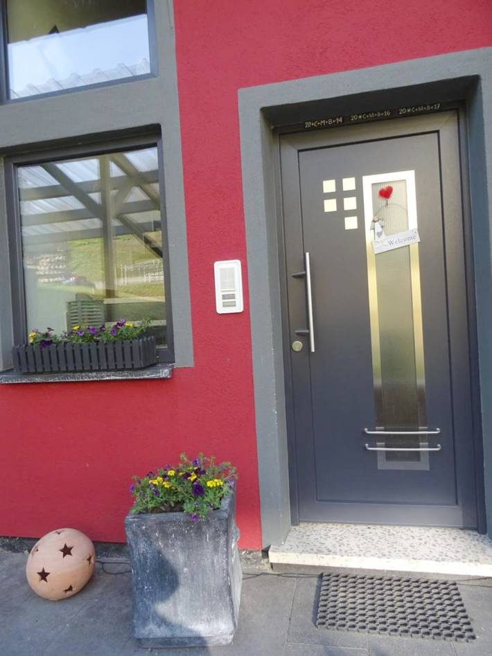 Ferienwohnung für 6 Personen, mit Garten und Ausblick in Ulmen - 2
