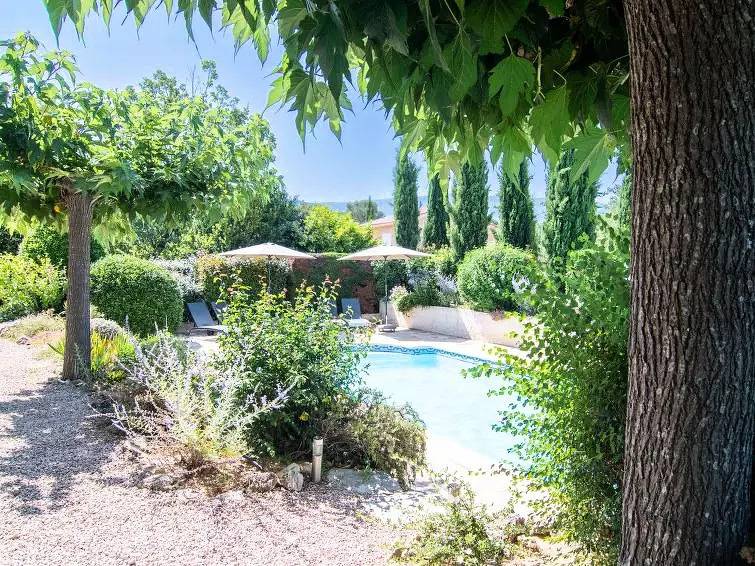 Maison 8 Personnes in Nans-les-Pins, Brignoles Region