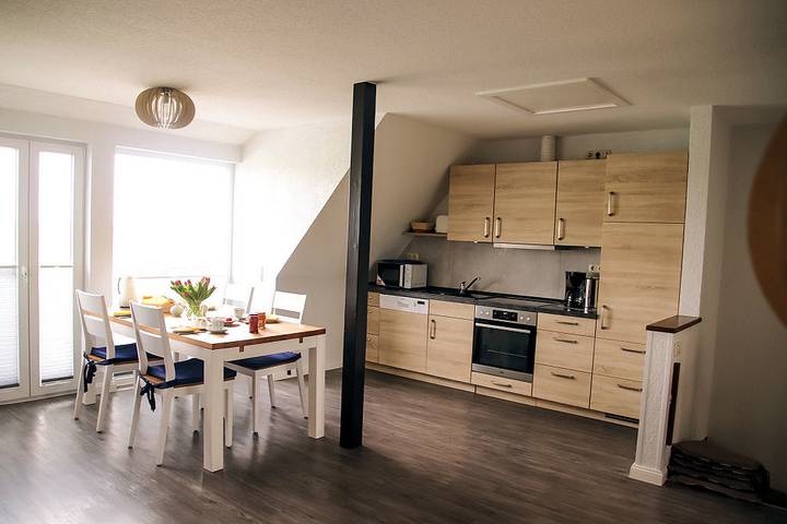 Ferienhaus für 5 Personen, mit Balkon und Terrasse sowie Garten in Wenkendorf - 2