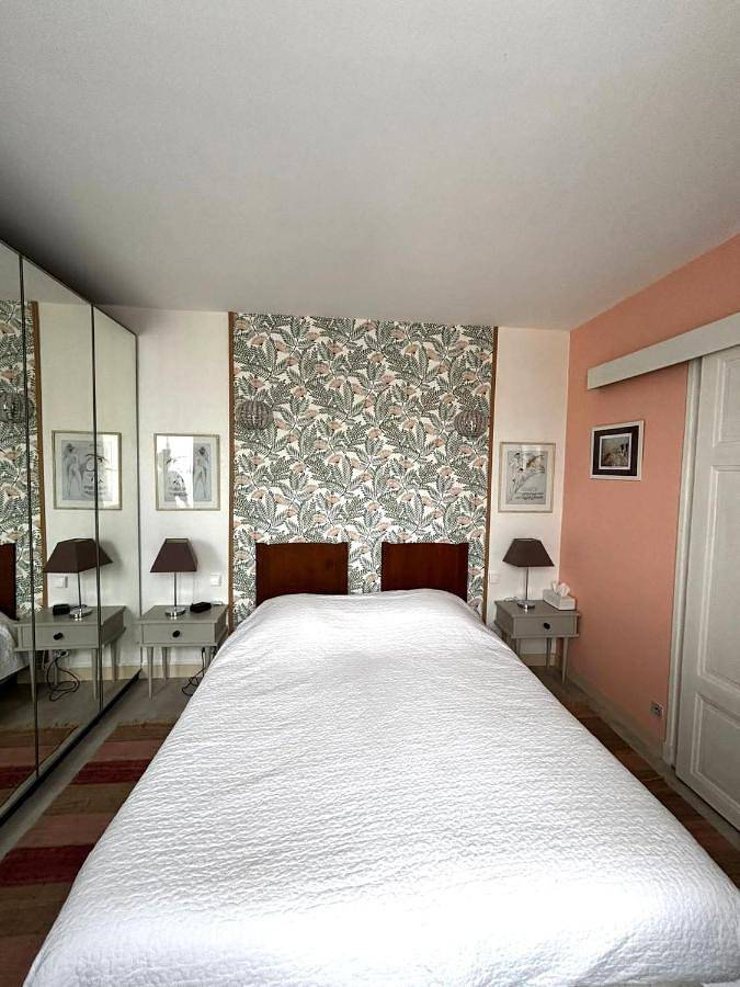 Maison d’hôte pour 2 personnes, avec terrasse et piscine, adapté aux familles à Saint-Georges-sur-Cher - 3