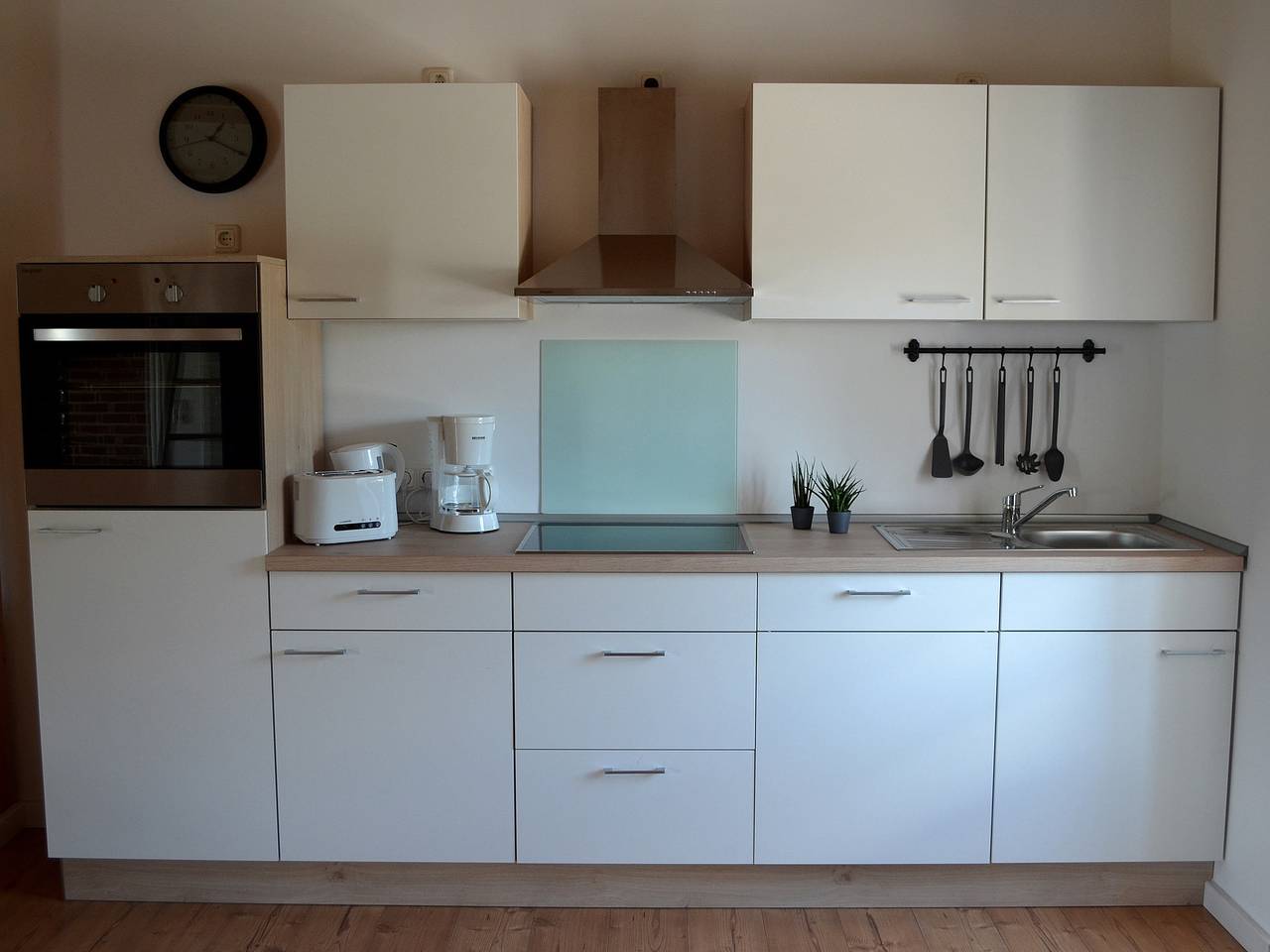 Ganze Ferienwohnung, Skandinavische Ferienwohnung auf Gut Bennewohld | Jh in Heide, Heide und Umgebung