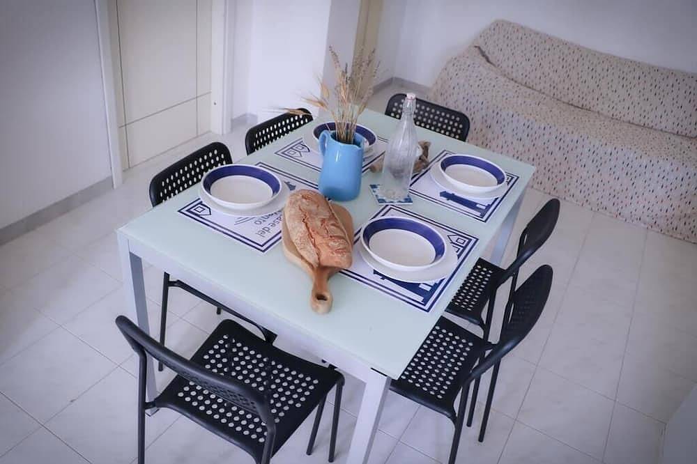 Ganze Wohnung, Casa Levante Indipendente a 7 Minuti dal Mare in Torre Canne, Salento