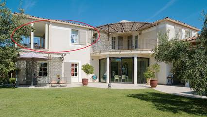 Chambre d’hôte pour 2 personnes, avec piscine et jardin, animaux acceptés à Saint-Rémy-de-Provence