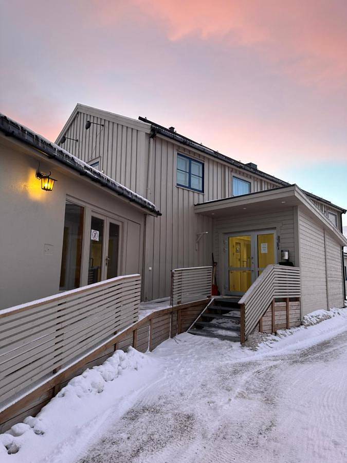 Hotel für 2 Personen, mit Garten und Terrasse in Hammerfest - 3