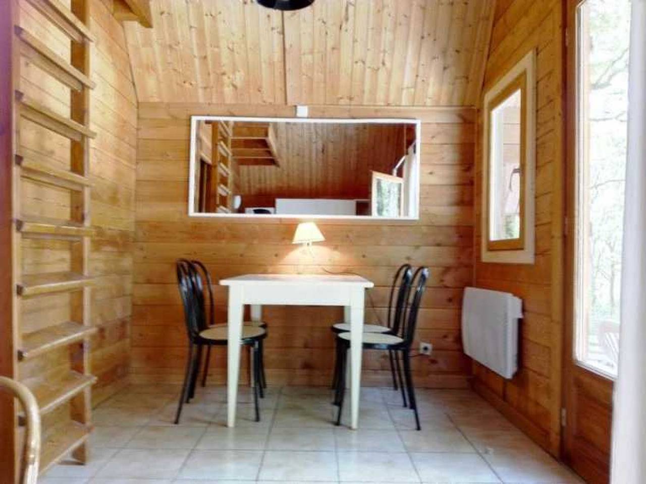 Chalet 3 étoiles - Piscine - efchce in Saint-Cirq-Lapopie, Causses du Quercy Regional Nature Park