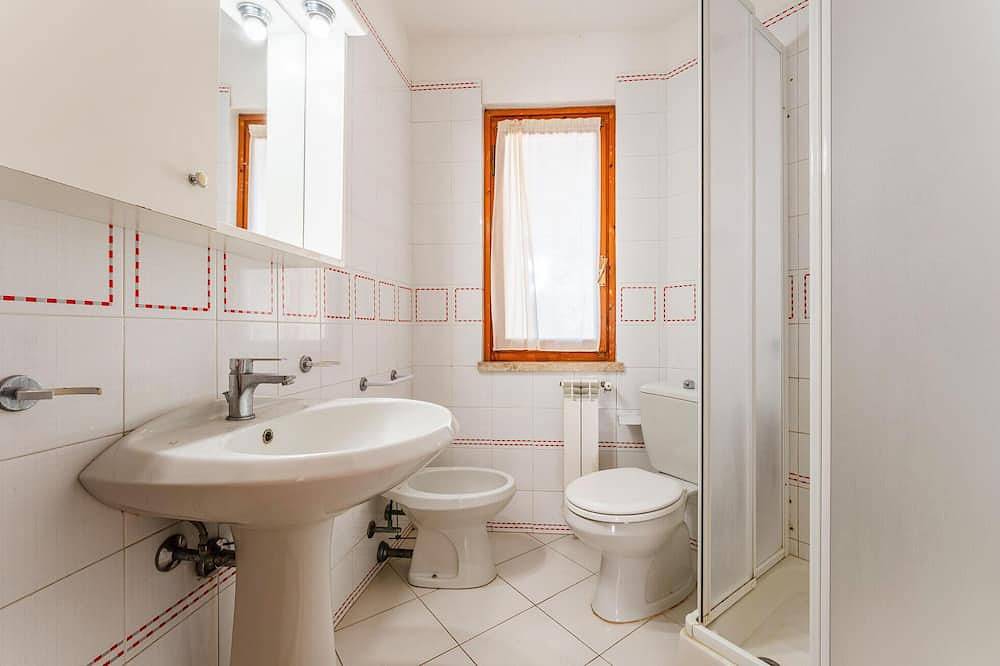 Hel lejlighed, 3 bedroom lovely apartment in Orbetello in Giannella, Grosseto Provinsen