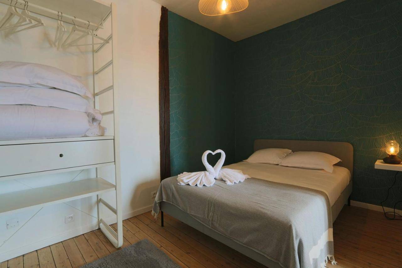 Appartement entier, Let's take a walk in the woods in Tours, Région de Tours