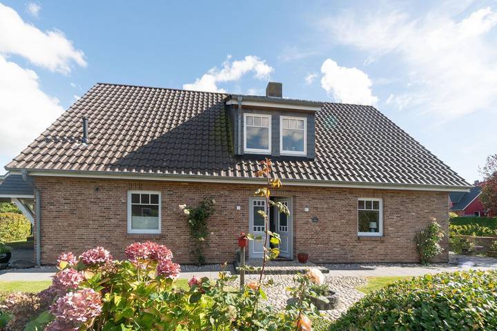Ferienhaus für 8 Personen, mit Whirlpool und Terrasse sowie Garten und Sauna in Oevenum - 2