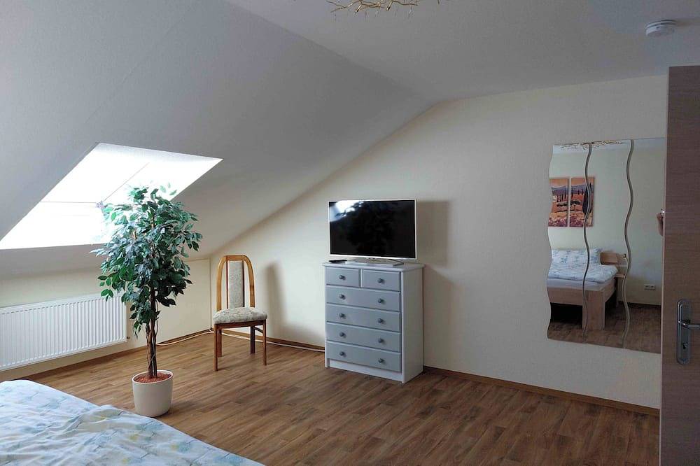 Ganze Wohnung, Cebullas Ferienwohnung in Pöhlde, Herzberg am Harz