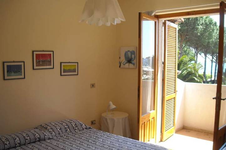 Ampia villa sul mare tra Cagliari e Villasimius - codice Iun in Capitana, Quartu Sant'Elena