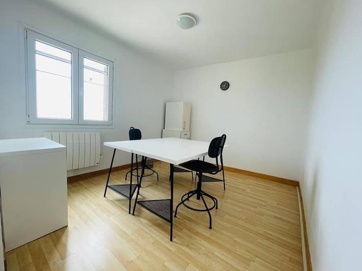 Gîte pour 2 personnes, avec terrasse et vue dans Office De Tourisme De Grasse - 3