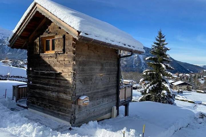 Chalet pour 4 personnes, avec balcon