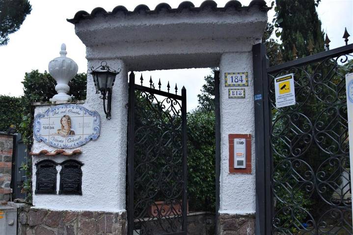 Double Room with Private External Bathroom in Marino, Castelli Romani