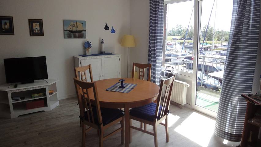Ferienwohnung für 2 Personen, mit Balkon und Garten sowie Seeblick in Ueckermünde - 4