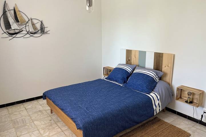 Grande Maison Familiale Accueillante Tout Juste Rénovée sur 3000m2 de Terrain in Fos-sur-Mer, Mittelmeerküste (Frankreich)