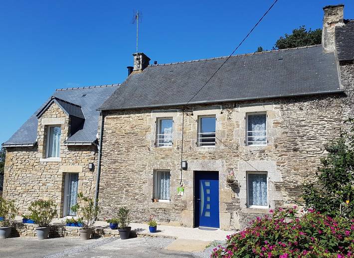 Gîte pour 7 personnes, avec jardin et terrasse à Guillac - 2