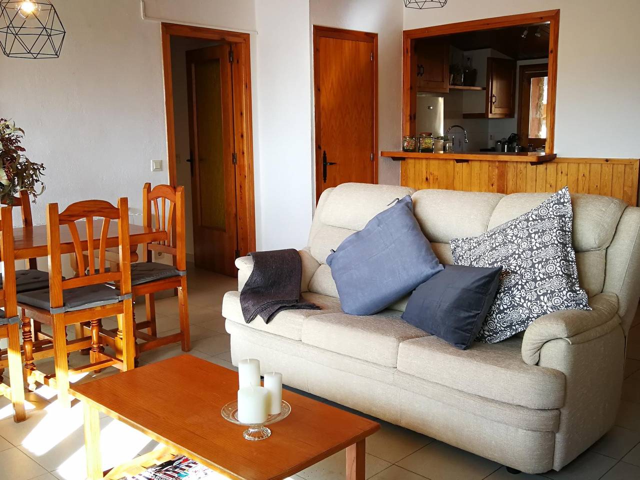 Apartamento vacacional entero, Apartamento 3 hab. Chimenea, Vistas, Mascotas Ok y Lavavajillas in Bellver de Cerdaña, Pirineo Catalan