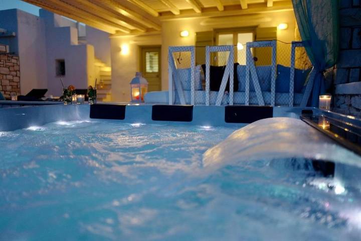 Location de vacances pour 6 personnes, avec Balcon et Jacuzzi ainsi que Terrasse et Jardin dans Aliki - 4