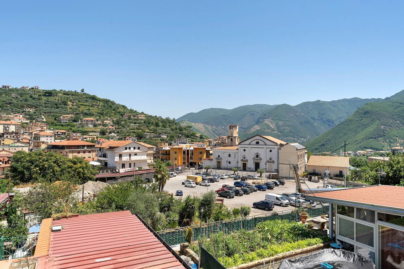 Appartamento intero, Appartamento 'La Casa Di Zio Michelino' con Vista Montagna, Wi-Fi e Aria Condizionata in Pimonte, Monti Lattari